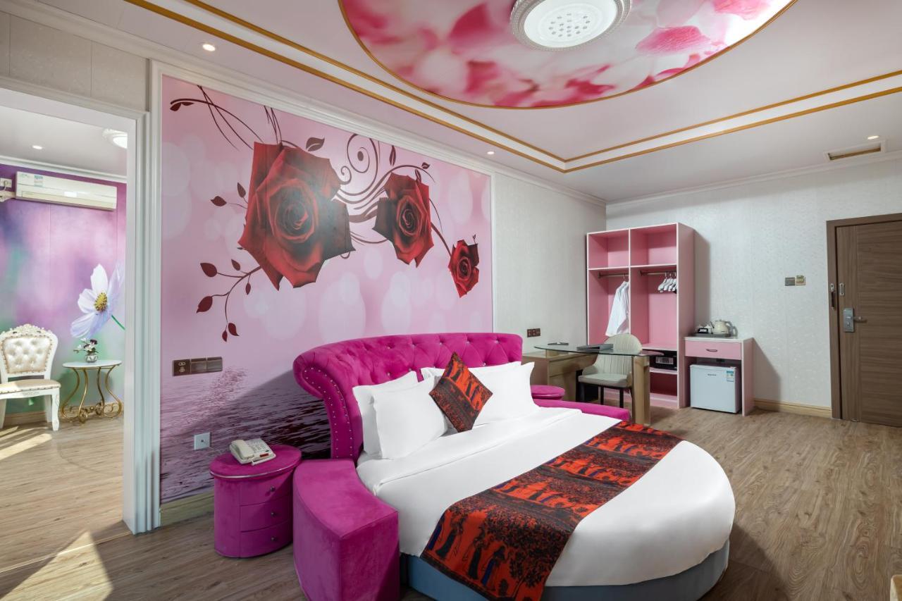 Wenhao Seaview Hotel Sanya Exterior photo